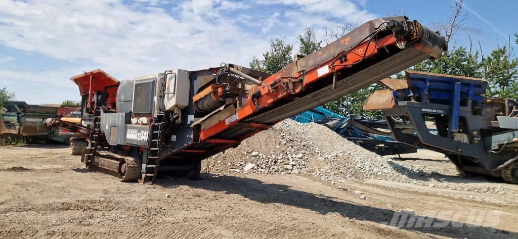 Sandvik QJ 341 Kruszarki mobilne