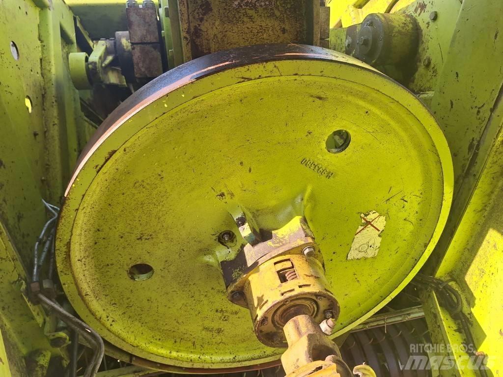CLAAS Quadrant 1200 Prasy kostkujące