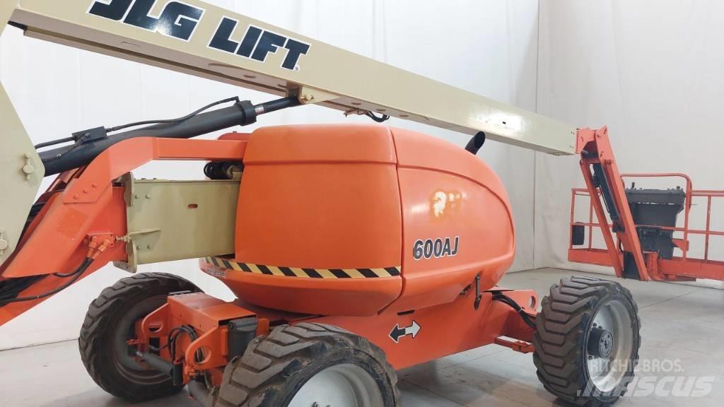 JLG 600 AJ Podnośniki przegubowe