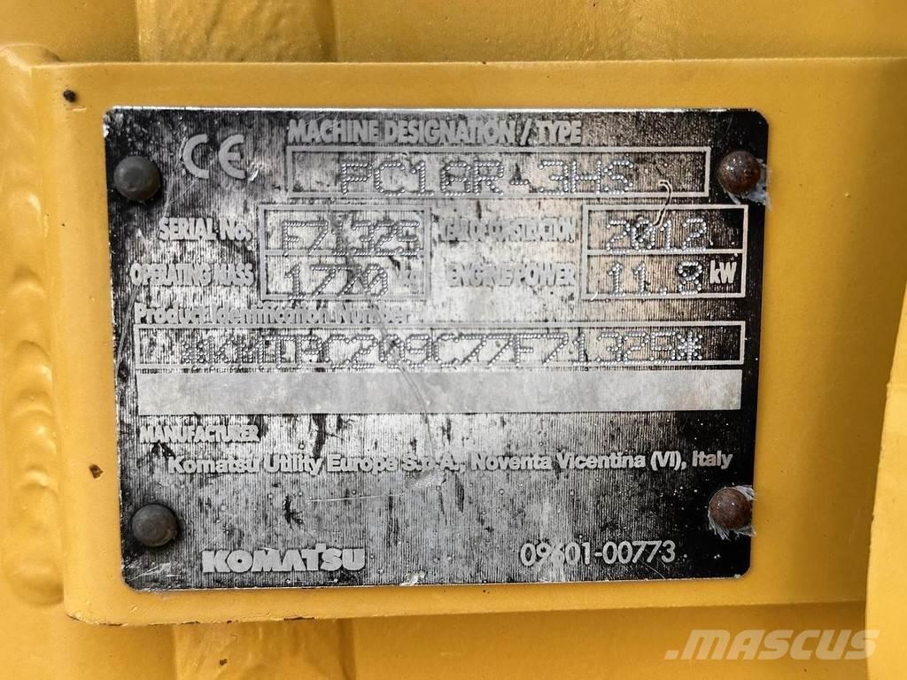 Komatsu PC16R-3HS Minikoparki