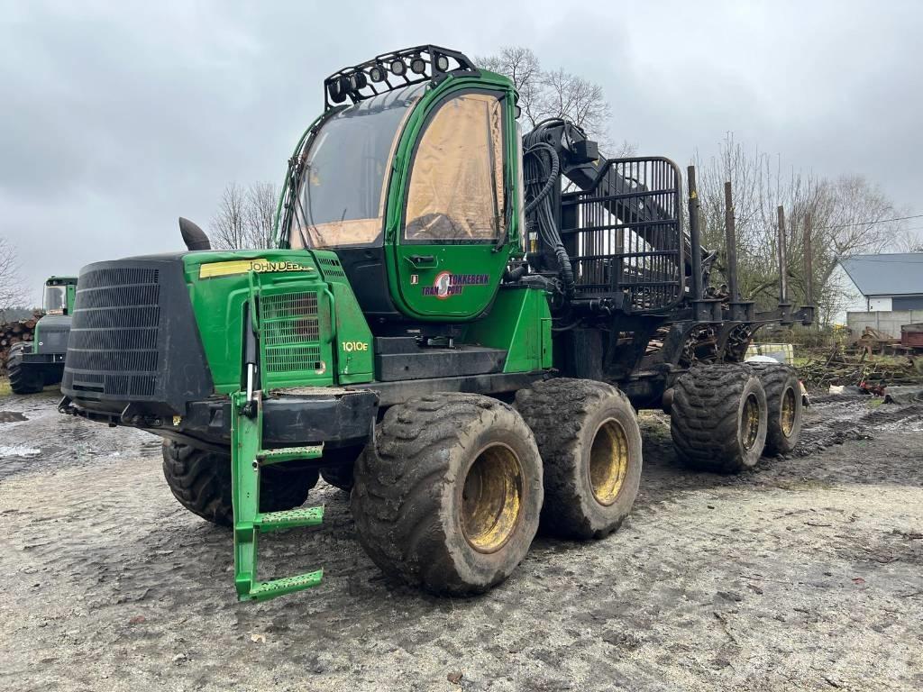John Deere 1010 E Forwardery
