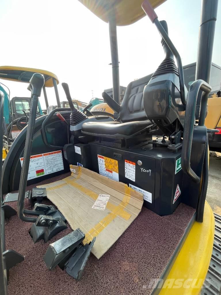 Komatsu PC 30 Minikoparki