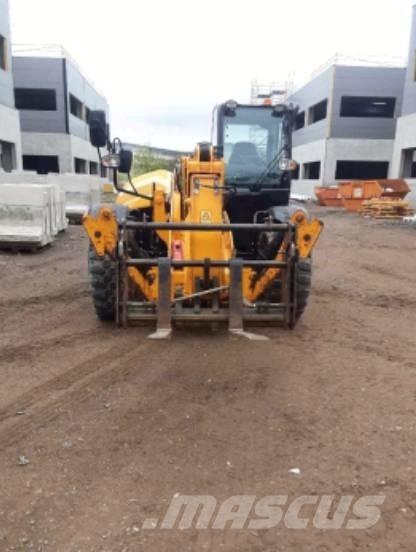 JCB 540-140 Ładowarki teleskopowe