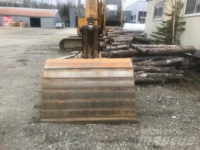 John Deere 690 D Koparki gąsienicowe