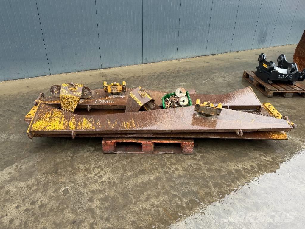 CAT 730 Skrzynie ładunkowe