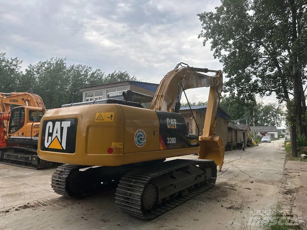 CAT 320D Koparki gąsienicowe