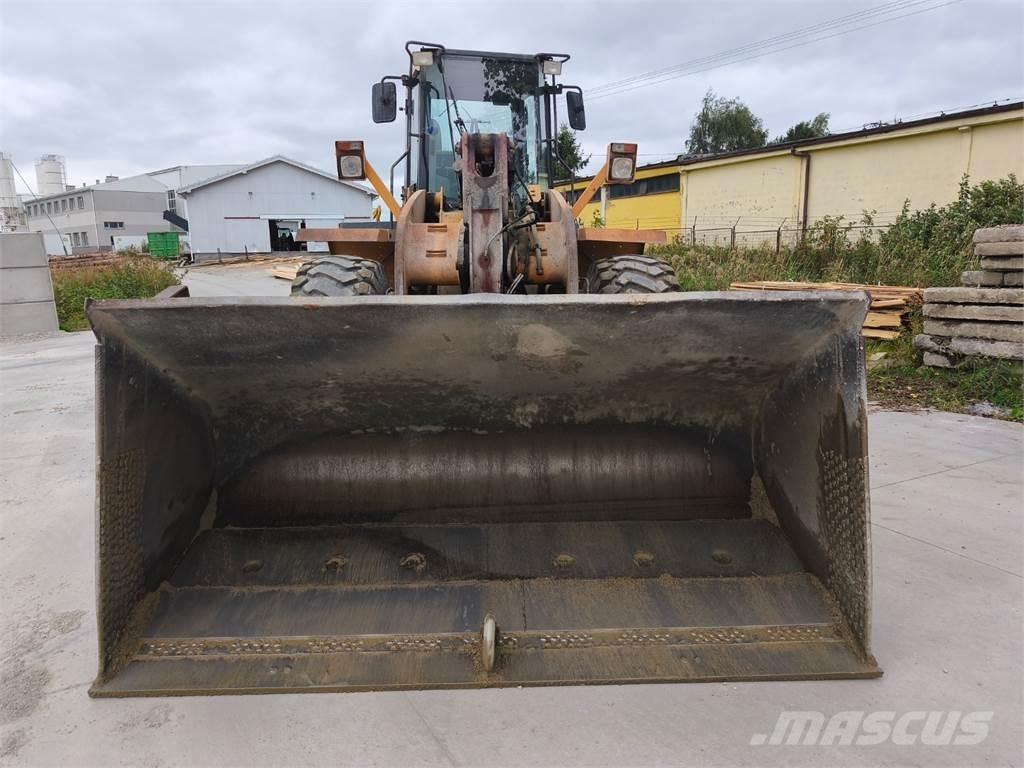 CASE 821C Maszyny budowlane - Inne