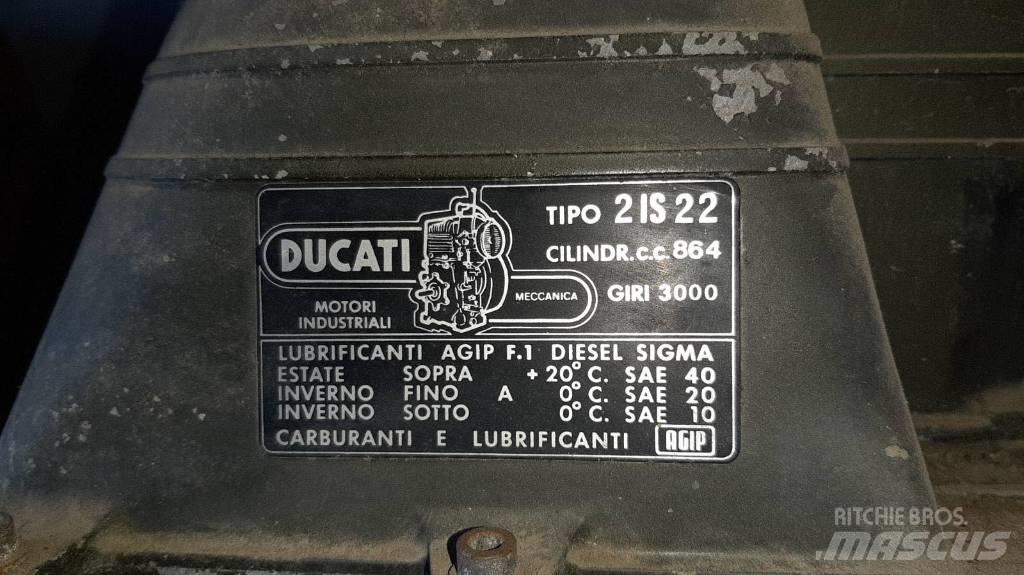  DYCATI 21S22 Silniki