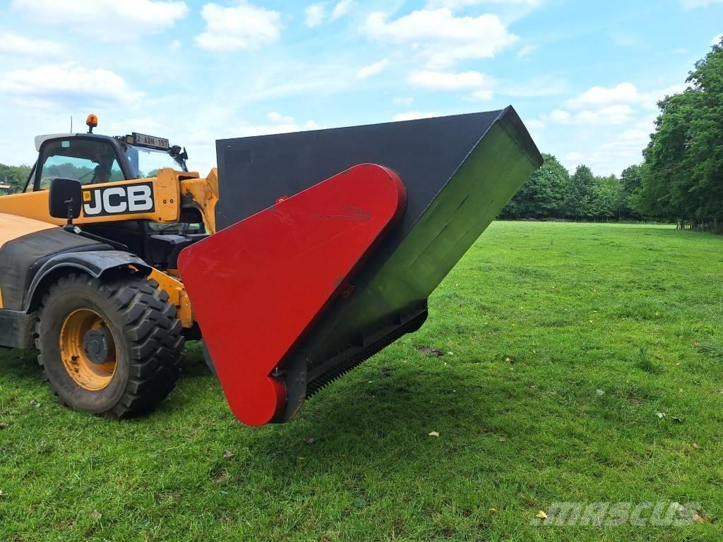  VDW Balemaster 260 Rozdrabniacze, krajarki i odwijarki słomy