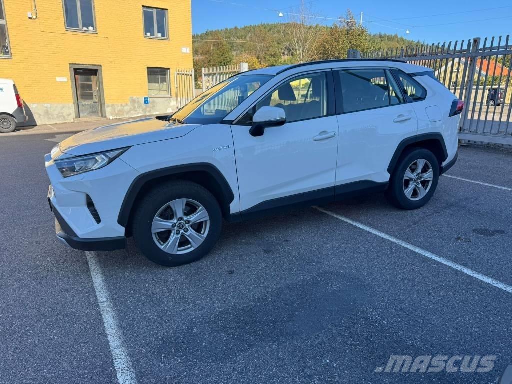 Toyota RAV-4 Samochody osobowe