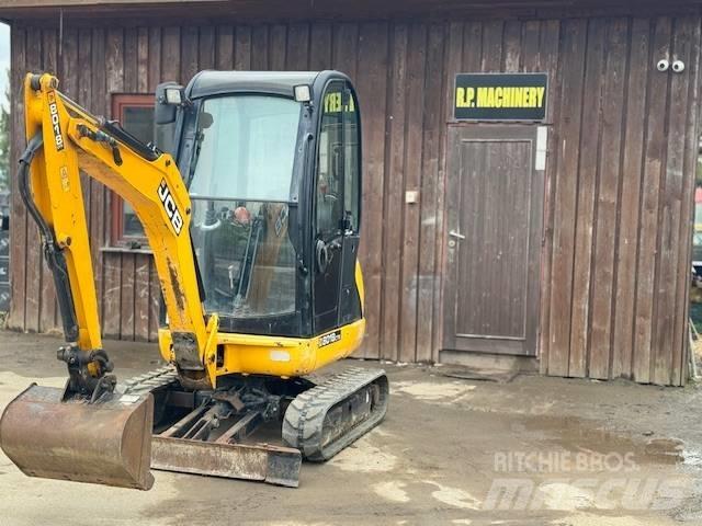 JCB 8018 Minikoparki