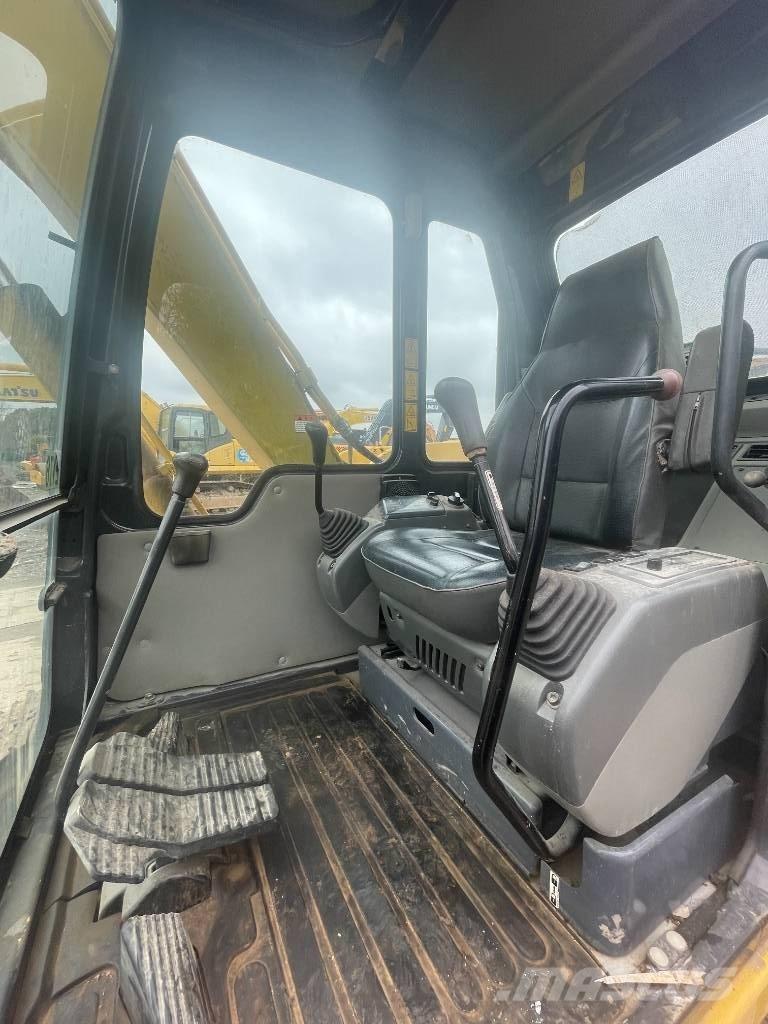 Komatsu PC 60 Koparki gąsienicowe