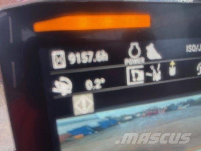 CAT 320 Koparki gąsienicowe