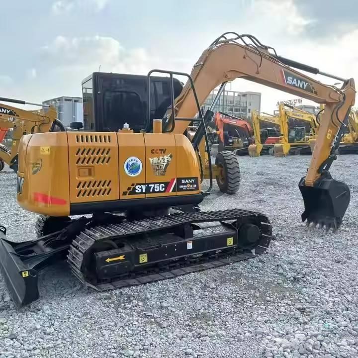 Sany SY75C Koparki gąsienicowe