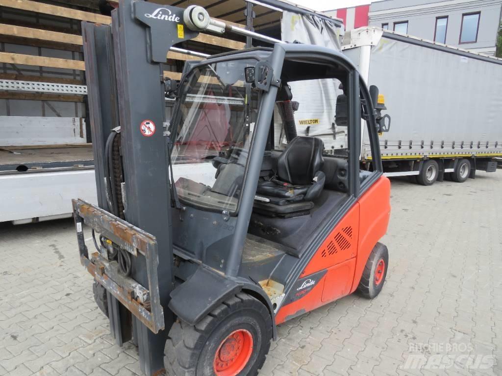 Linde H 30 D Wózki Diesla