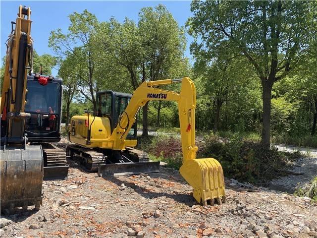 Komatsu PC56-7 Koparki gąsienicowe
