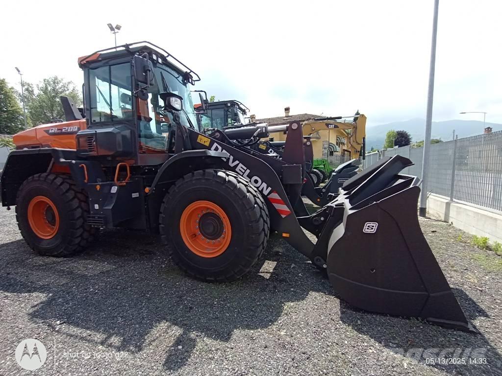 Develon DL 280-7 Ładowarki kołowe