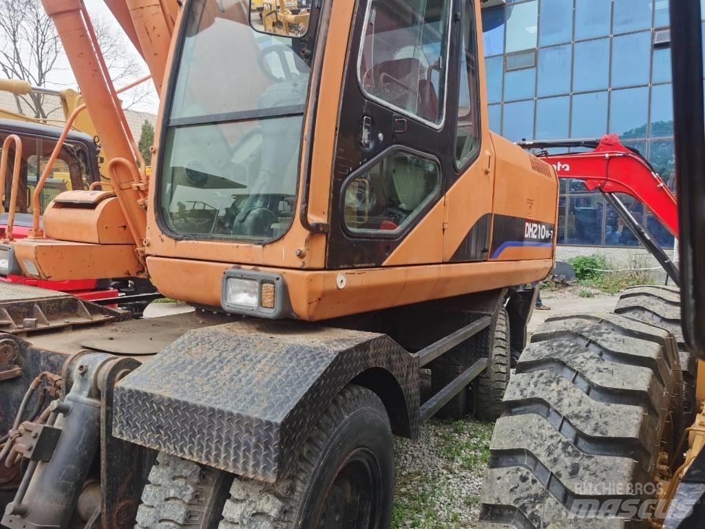 Doosan DH 210 W-7 Koparki kołowe