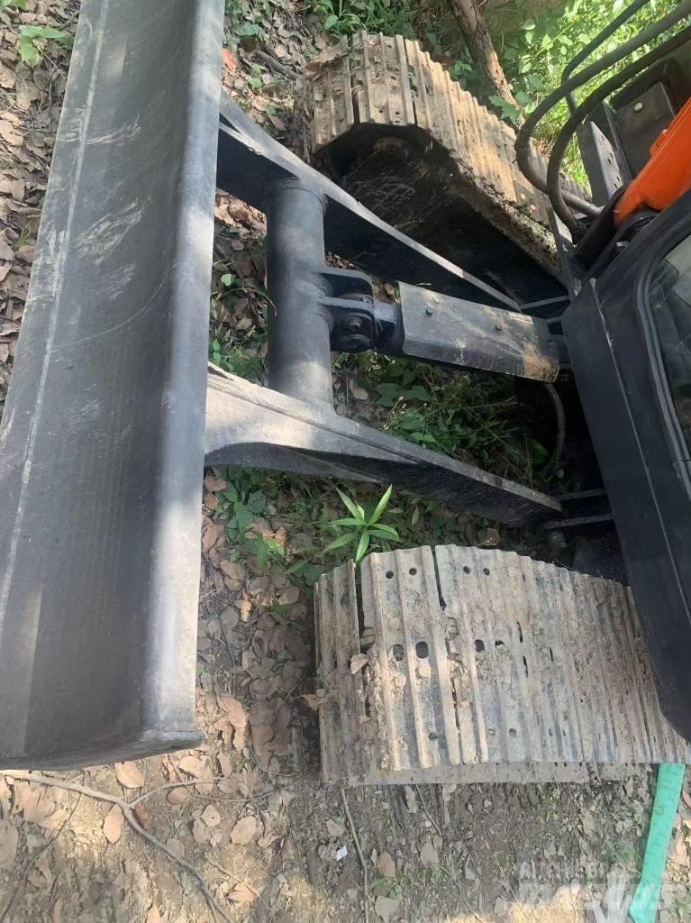 Hitachi ZX60 Koparki gąsienicowe