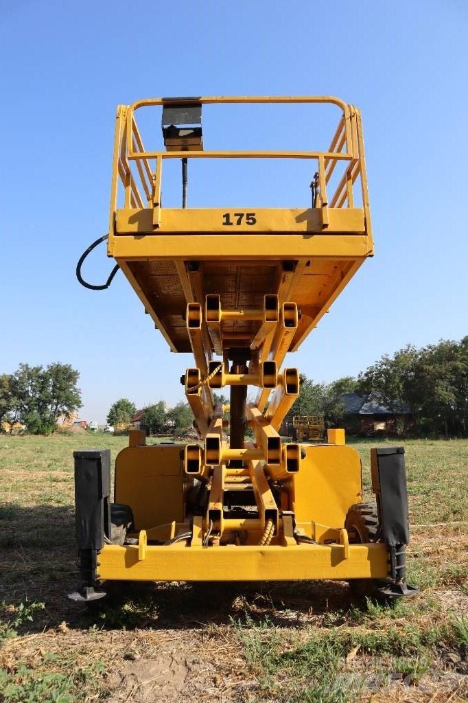 Haulotte H 15 SX Podnośniki nożycowe