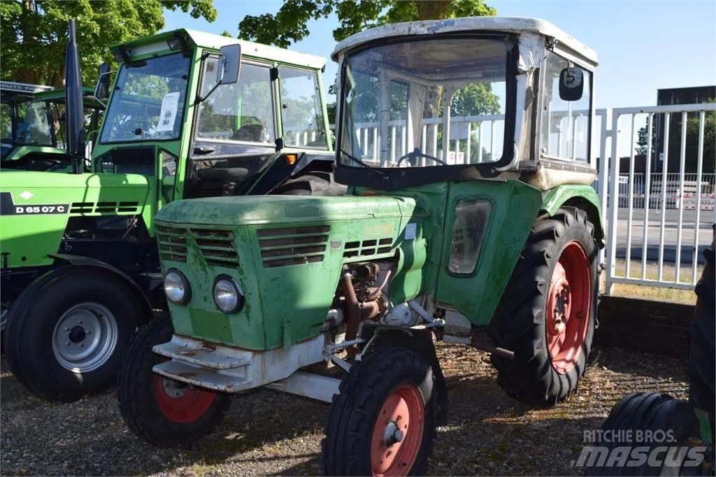 Deutz-Fahr D4006 Ciągniki rolnicze