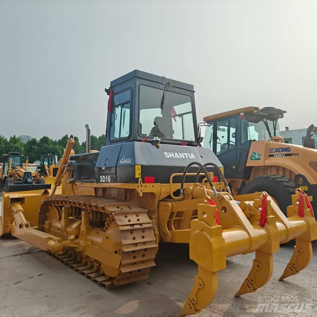 Shantui SD 16 L Równiarki