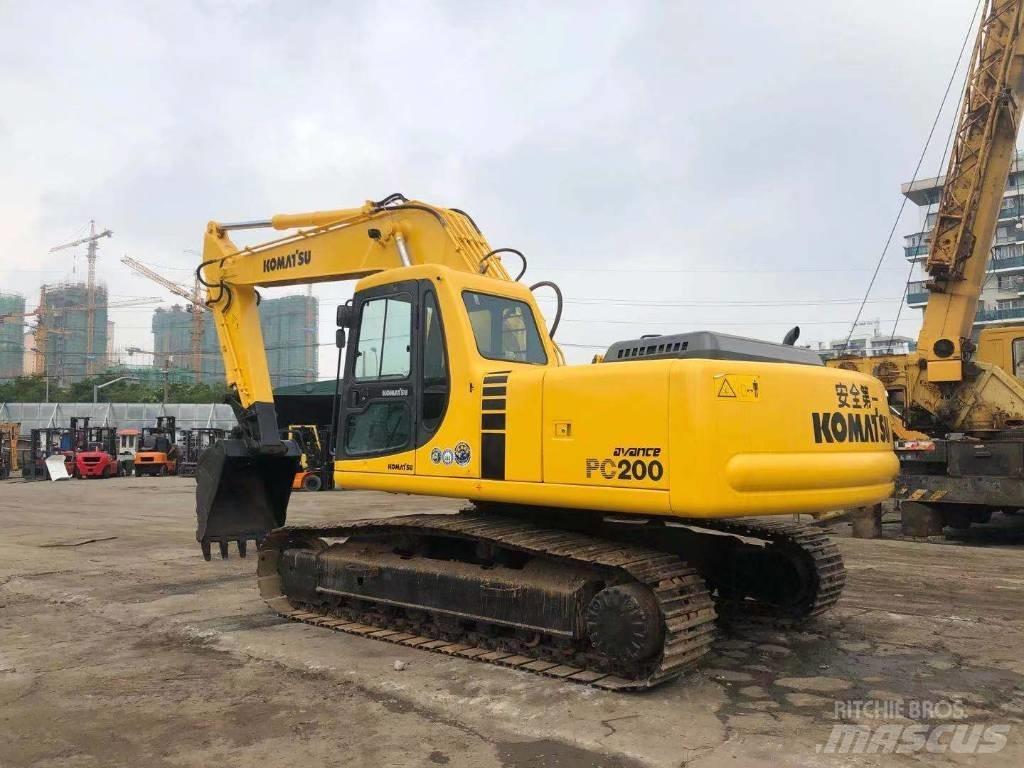 Komatsu PC 200-6 Koparki gąsienicowe