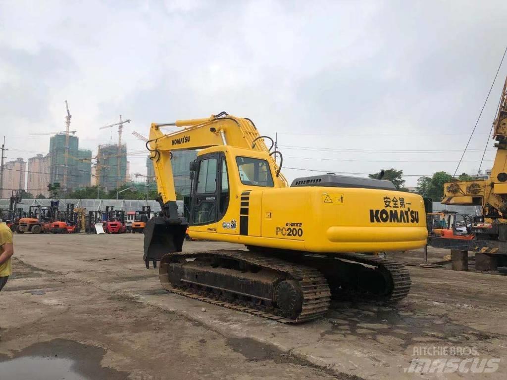 Komatsu PC 200-6 Koparki gąsienicowe