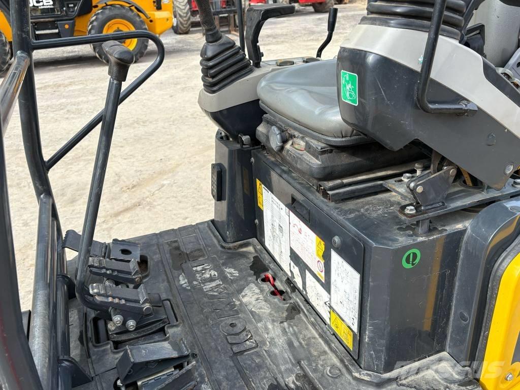 Komatsu PC 14 R-3HS Minikoparki
