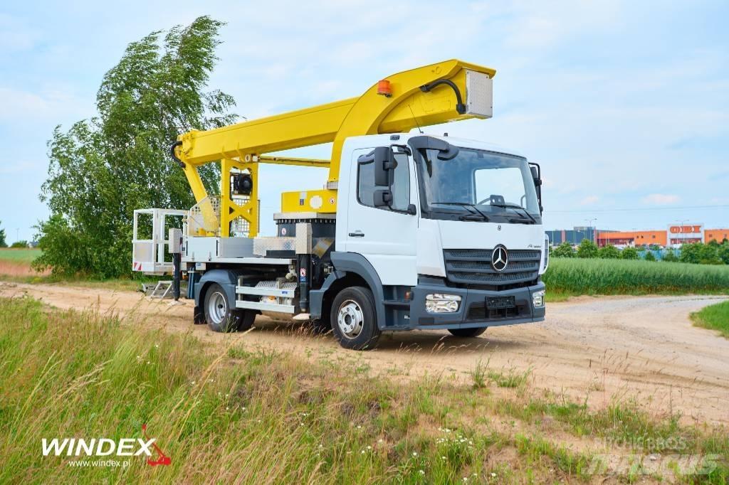 Palfinger P 300 KS Podnośniki koszowe