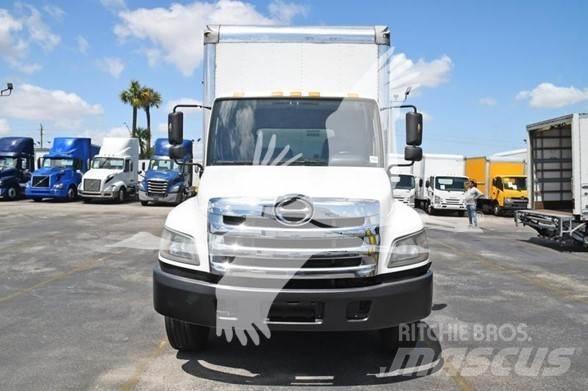Hino 268A Maszyny budowlane - Inne