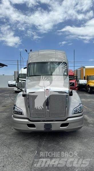 Kenworth T680 Ciągniki siodłowe