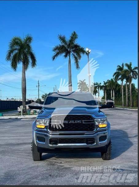 RAM 5500 SLT Pojazdy pod zabudowę