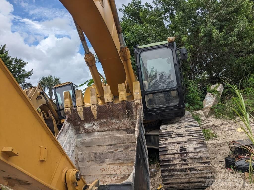 CAT 330 CL Koparki gąsienicowe