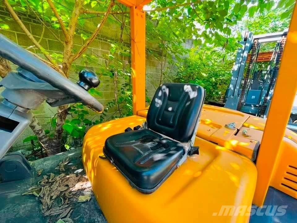TCM FD 50 Wózki Diesla
