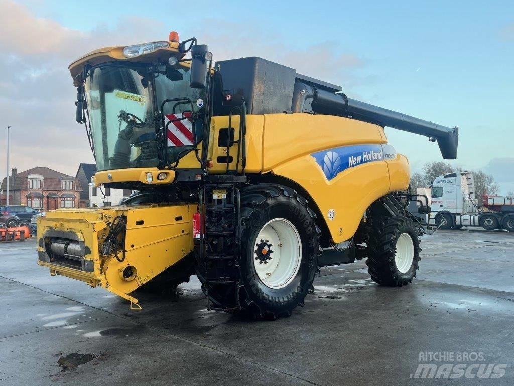 New Holland CR 9080 Kombajny zbożowe