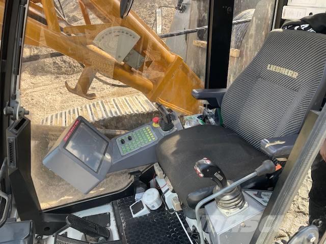 Liebherr HS 8100 HD Koparki zgarniakowe