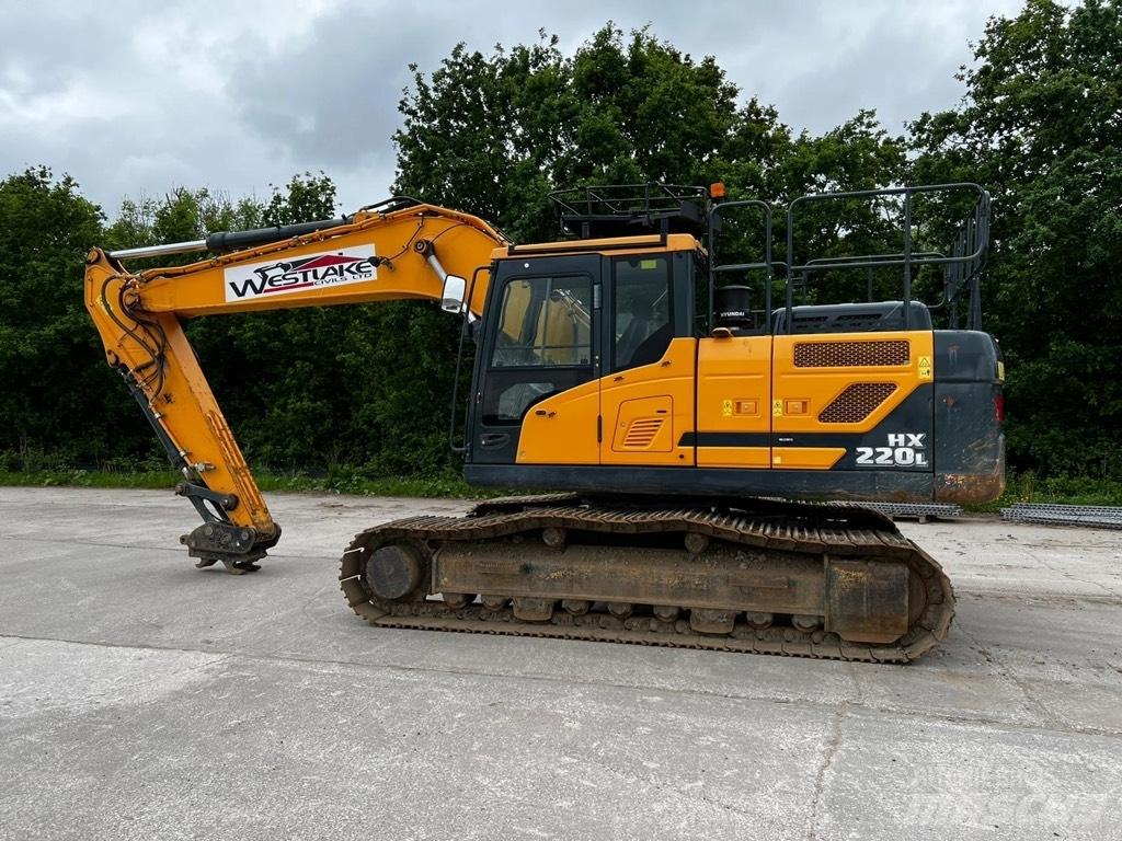 Hyundai HX 220 L Koparki gąsienicowe
