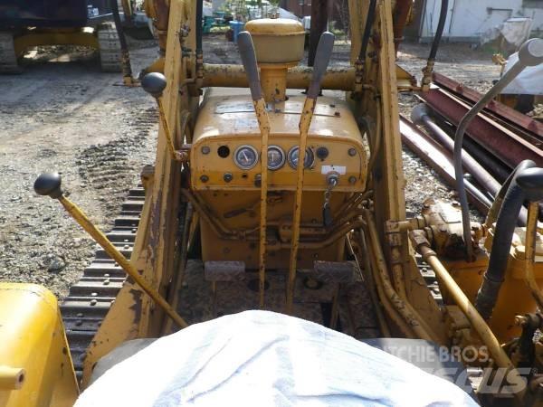 Komatsu D20S-3 Spycharki gąsienicowe