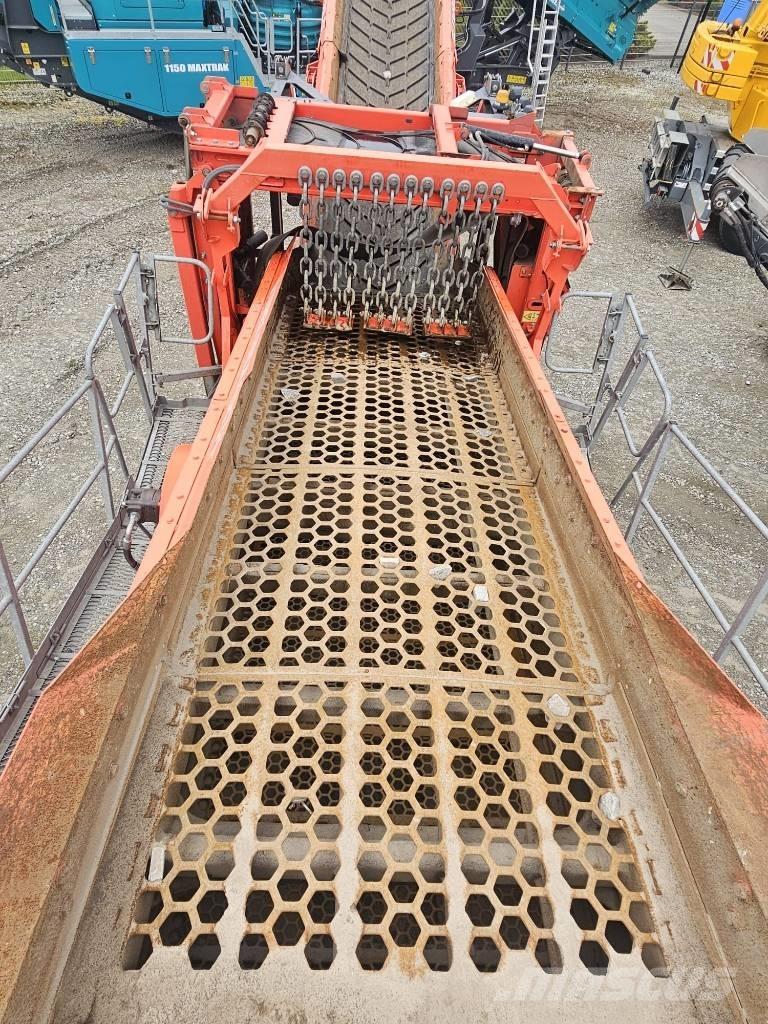 Terex Finlay 883+ Przesiewacze mobilne