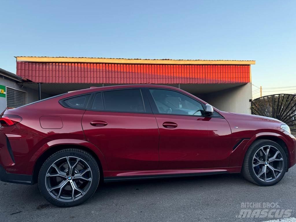 BMW X6 M50d Samochody osobowe