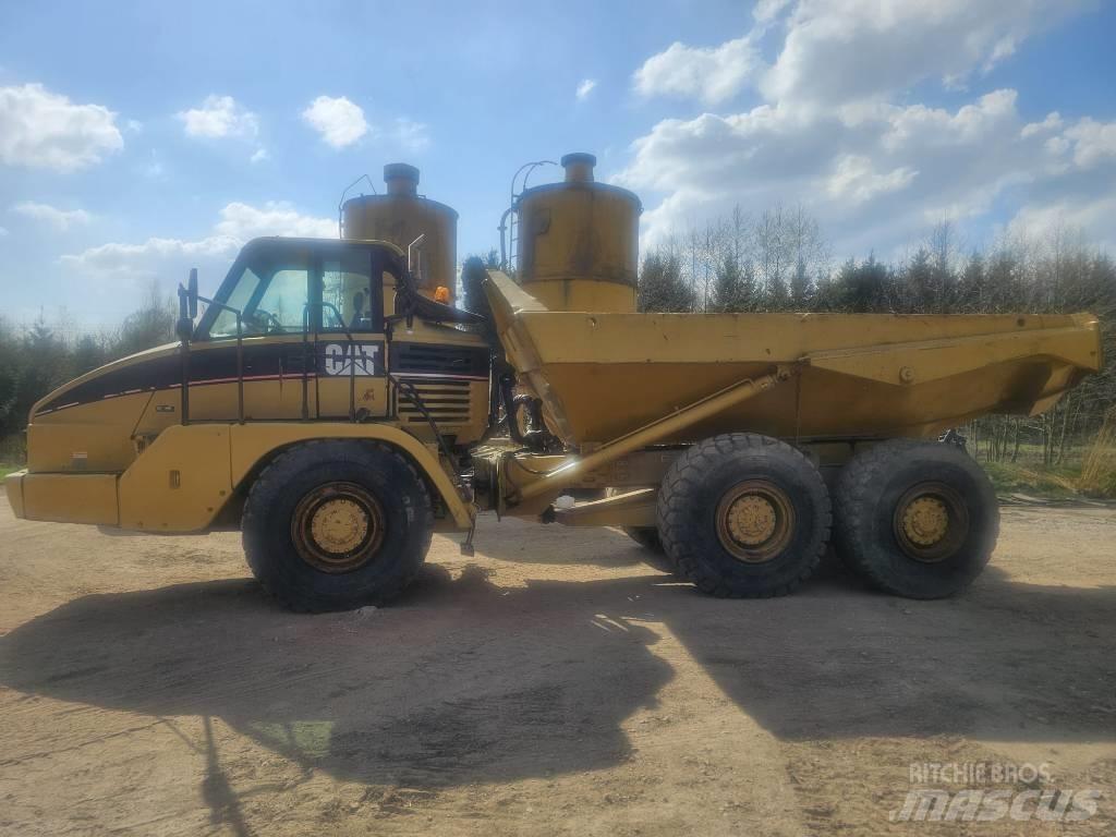 CAT 725 Wozidła przegubowe
