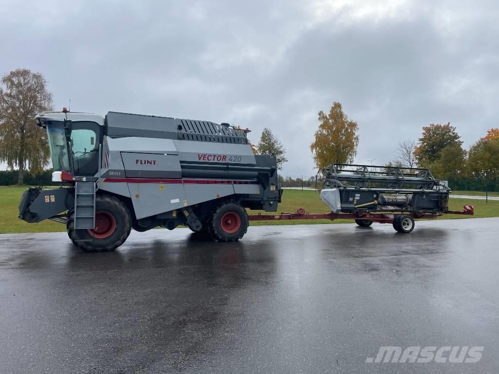  RMS Vector 440 Kombajny zbożowe