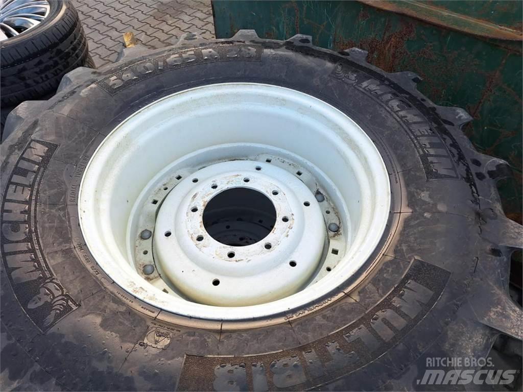 Michelin 540/65R28 Opony, koła i felgi