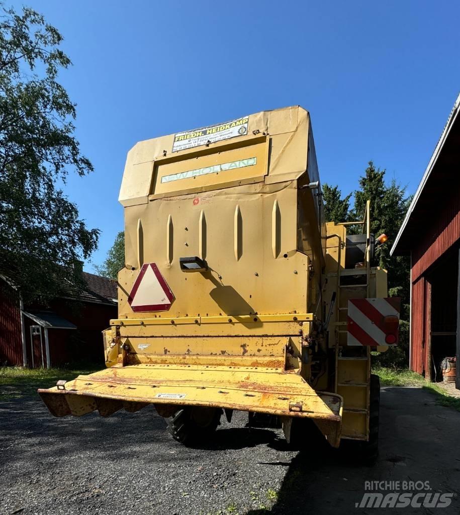 New Holland TX 34 Kombajny zbożowe