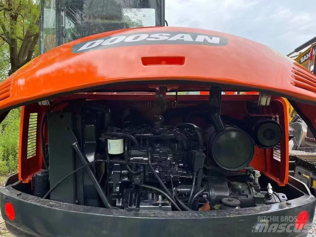Doosan DH 60-7 Minikoparki