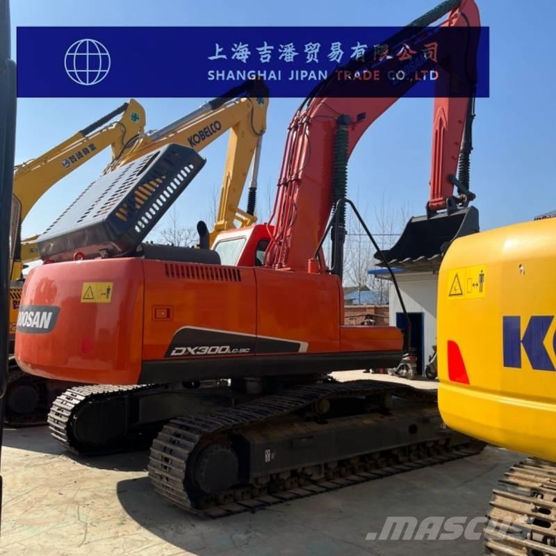 Doosan DX 300 Koparki gąsienicowe