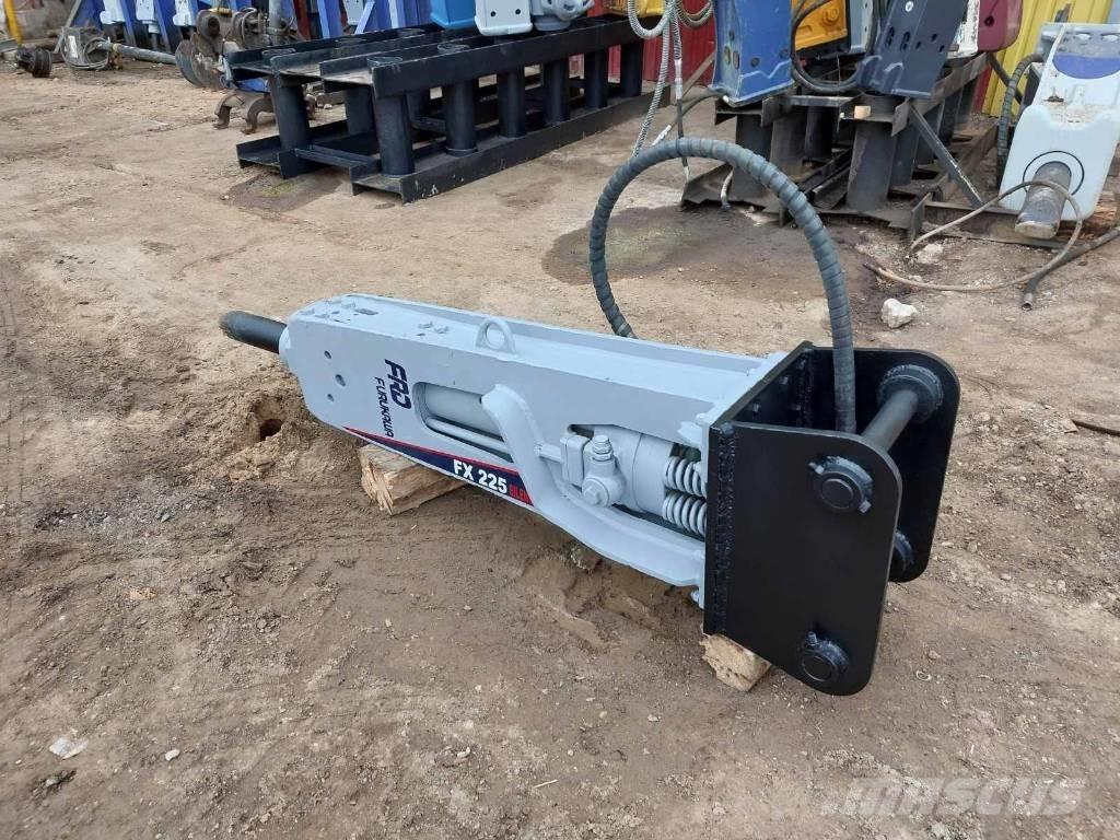 Hammer FX 225 Młoty hydrauliczne