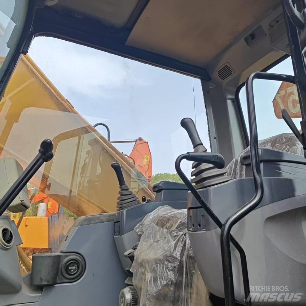 CAT 320 C L Koparki gąsienicowe