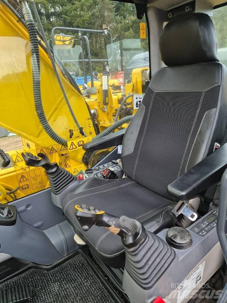Komatsu PC210 LC-11 Koparki gąsienicowe